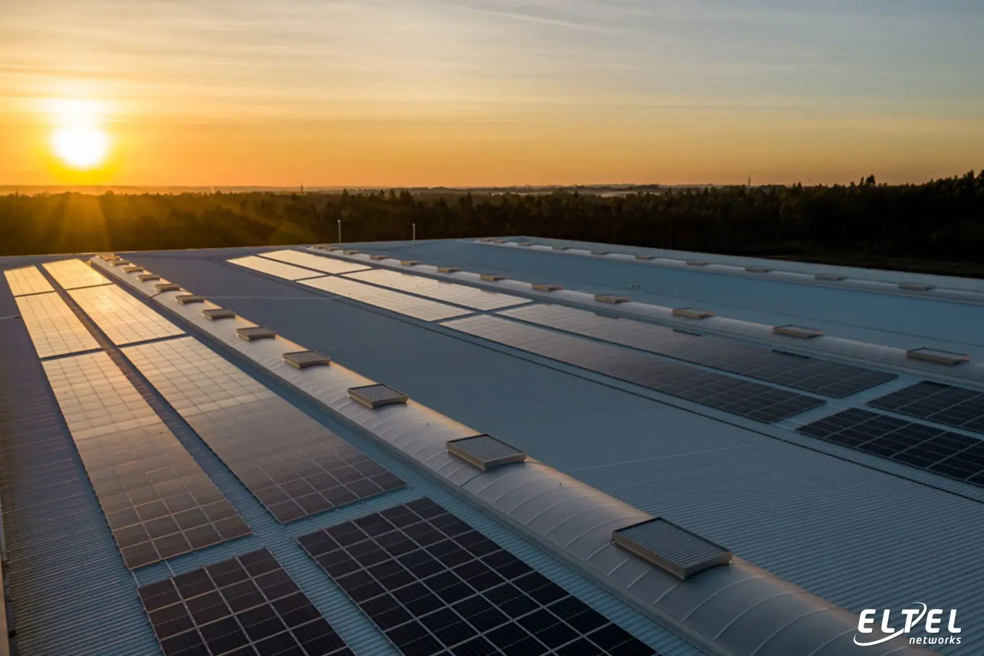 Nowoczesne magazyny energii fotowoltaicznej – czy firma może być samowystarczalna energetycznie?